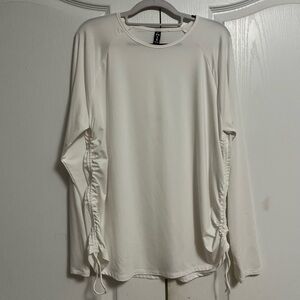 NWOT Under Armour Cinched Waist Long Sleeve Top (White)
